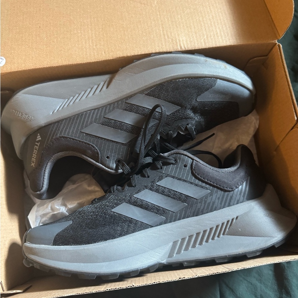 Adidas Womens size 7.5 Terrex soul stride flow gtx